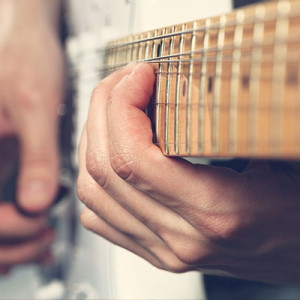 Cours de guitare électrique à Montréal